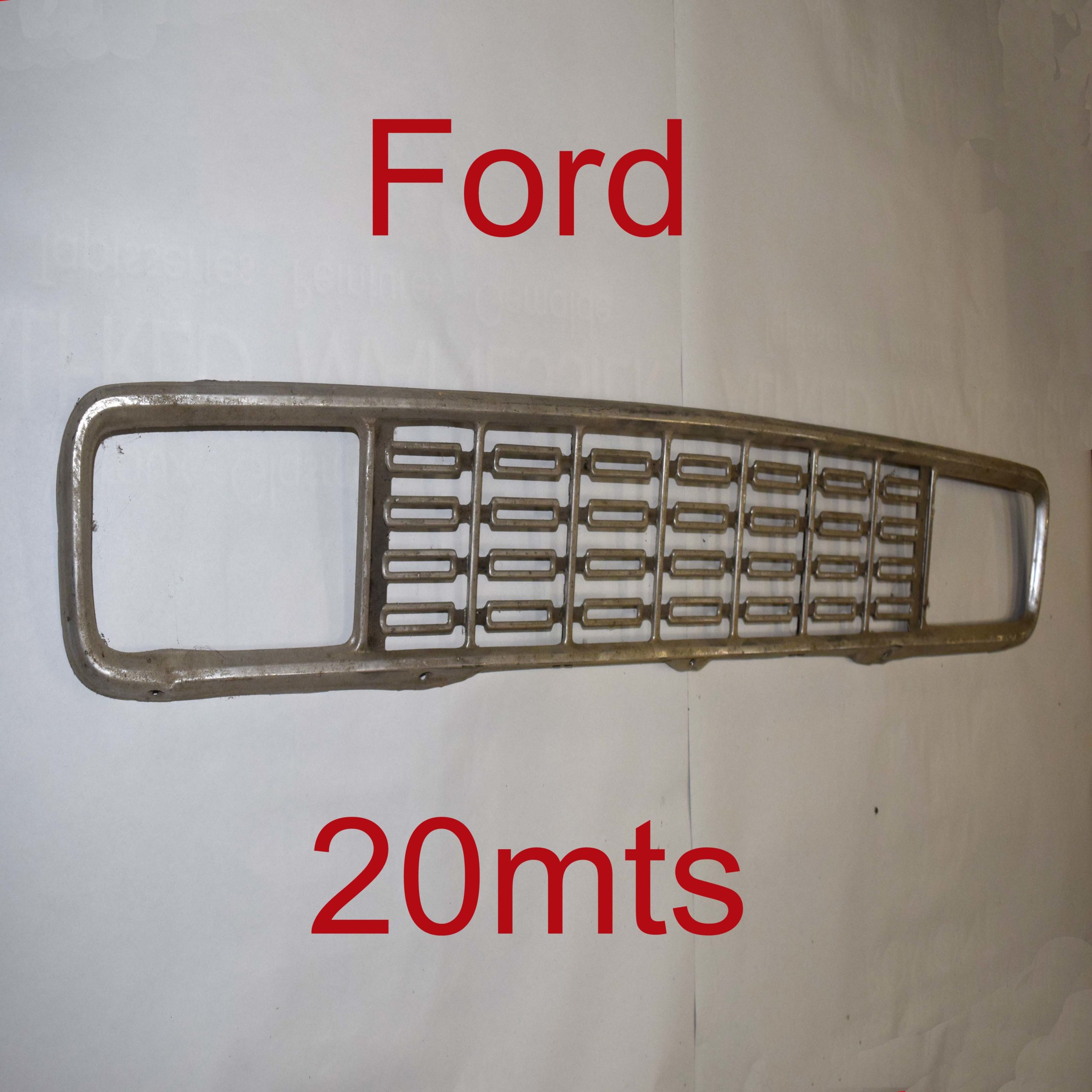 Pièces détachées d'origine. calandre de Ford modèle 20mts 1967-68