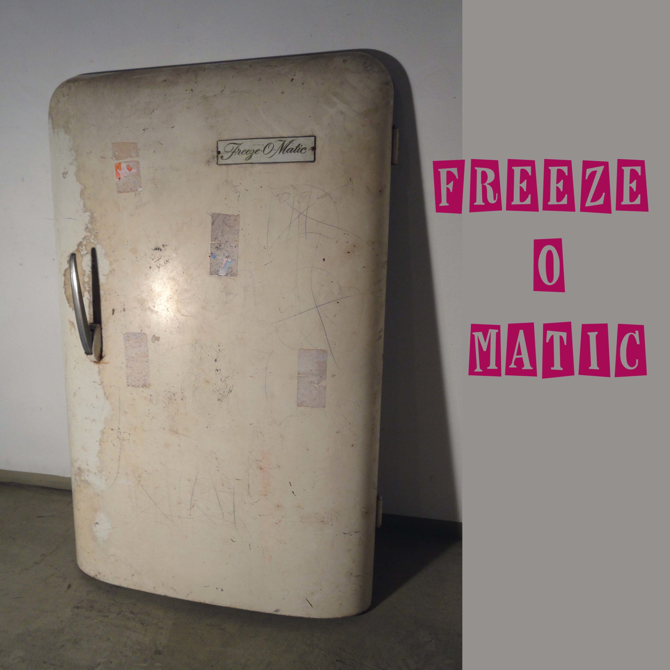 porte de réfrigérateur vintage de la marque la américaine Freeze-O-Matic. Du début des années 1950.