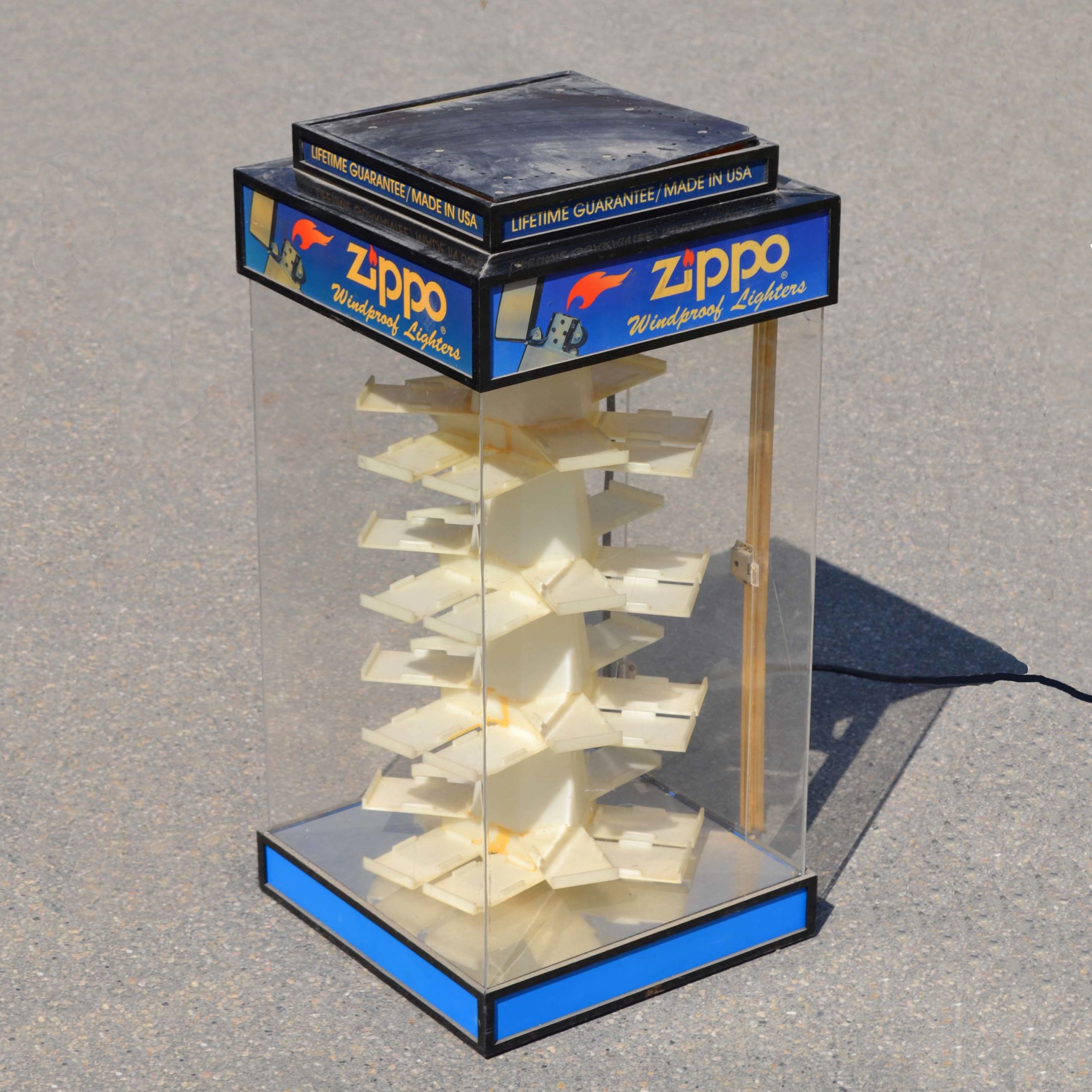 Vitrine présentoir briquets Zippo