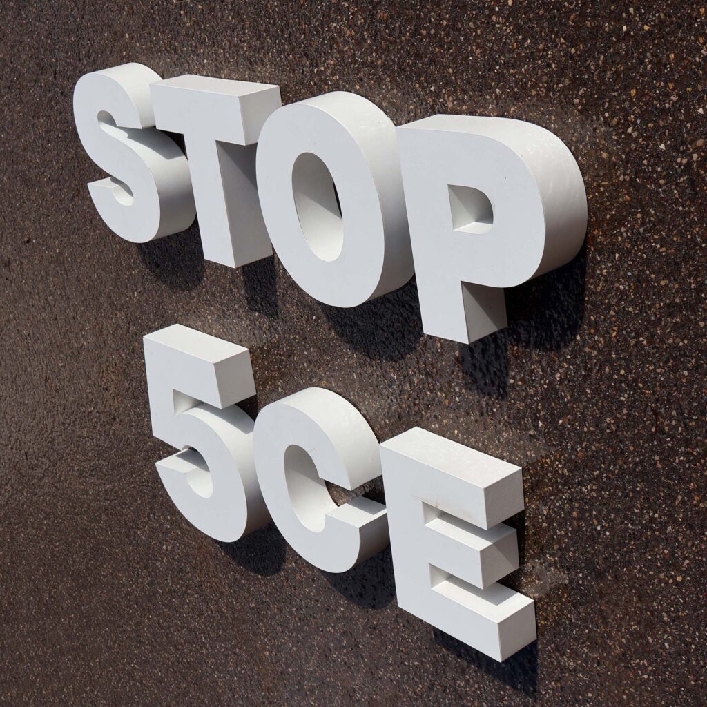 STOP lettres d'enseigne en acier