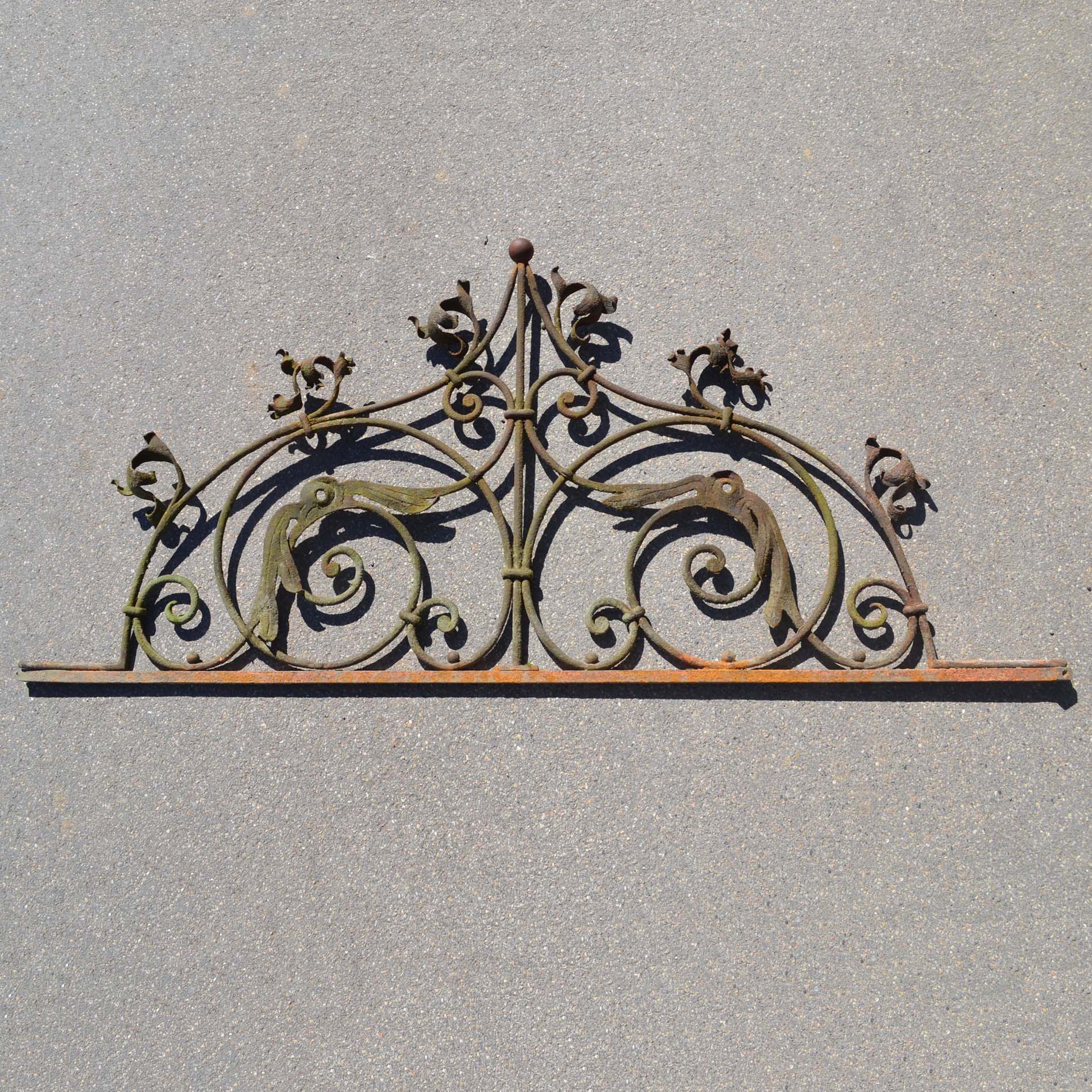 Arche en fer forgé de portail de jardin