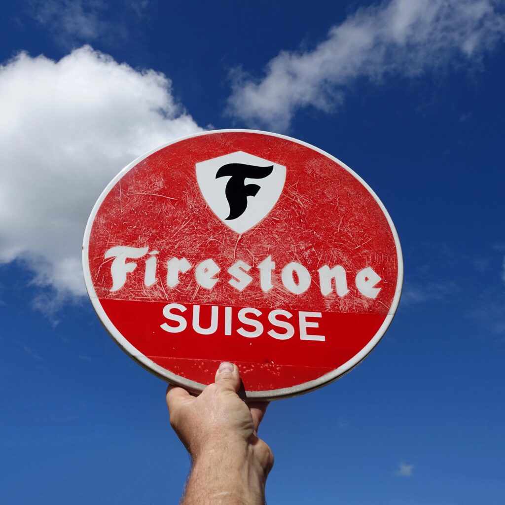Firestone plaque émaillée Suisse 1960's.