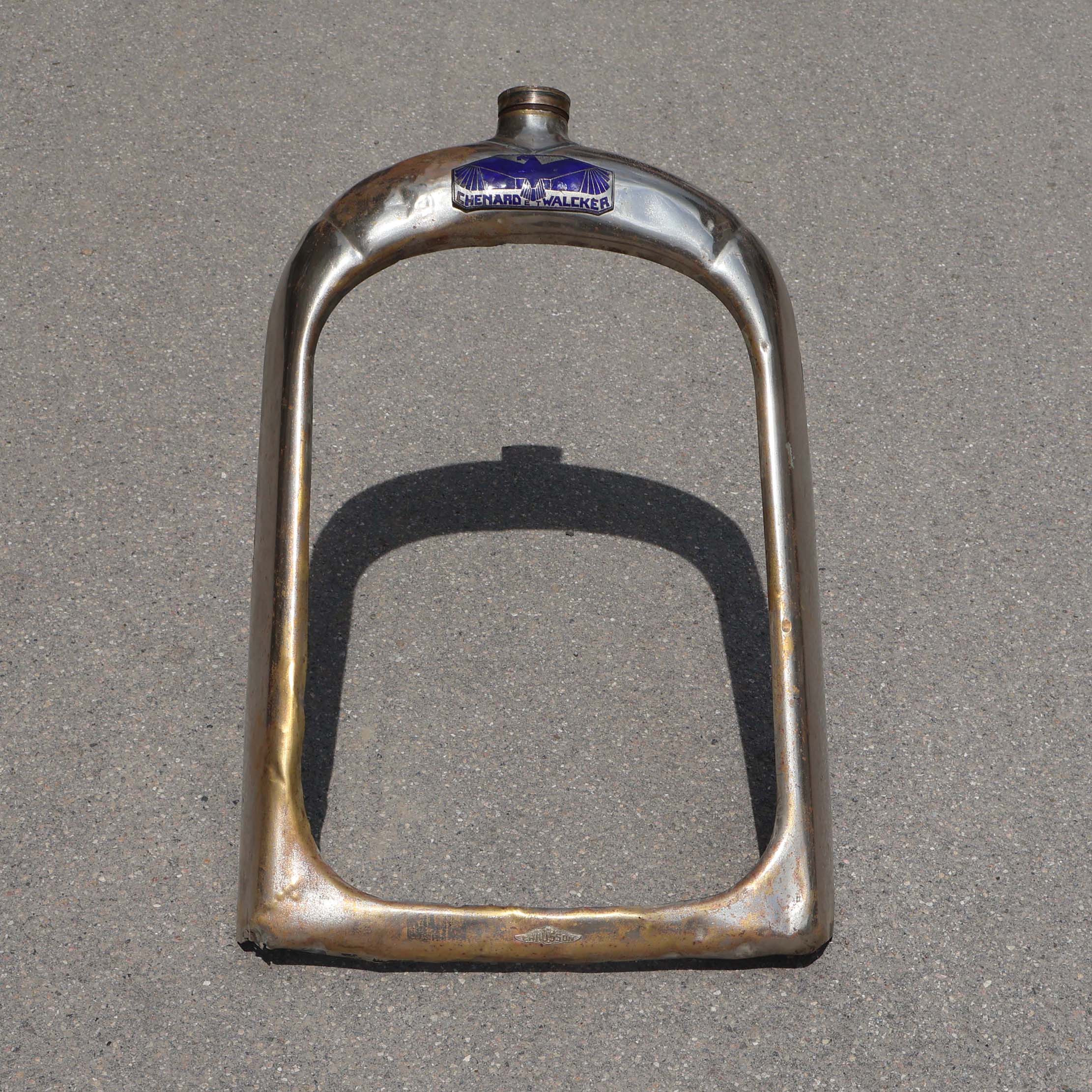 Chenard-Walcker calandre automobile 1926 à 28