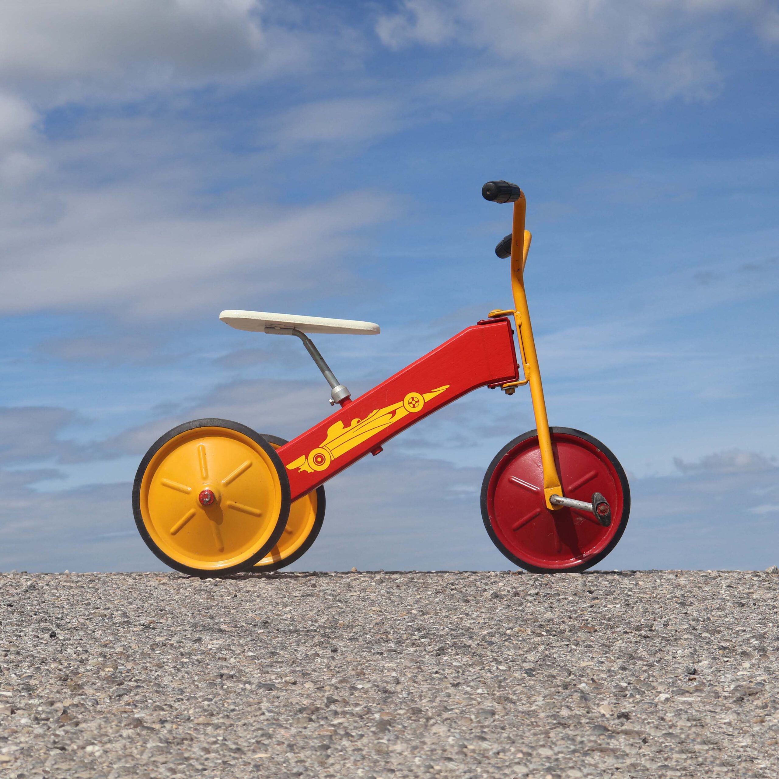 Tricycle Wisa-Gloria 70's cadre en bois